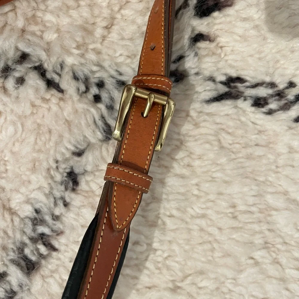 Vintage Dooney and Bourke Purse - Picture 6 of 6